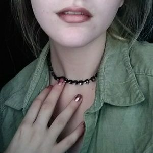 Chocker necklace